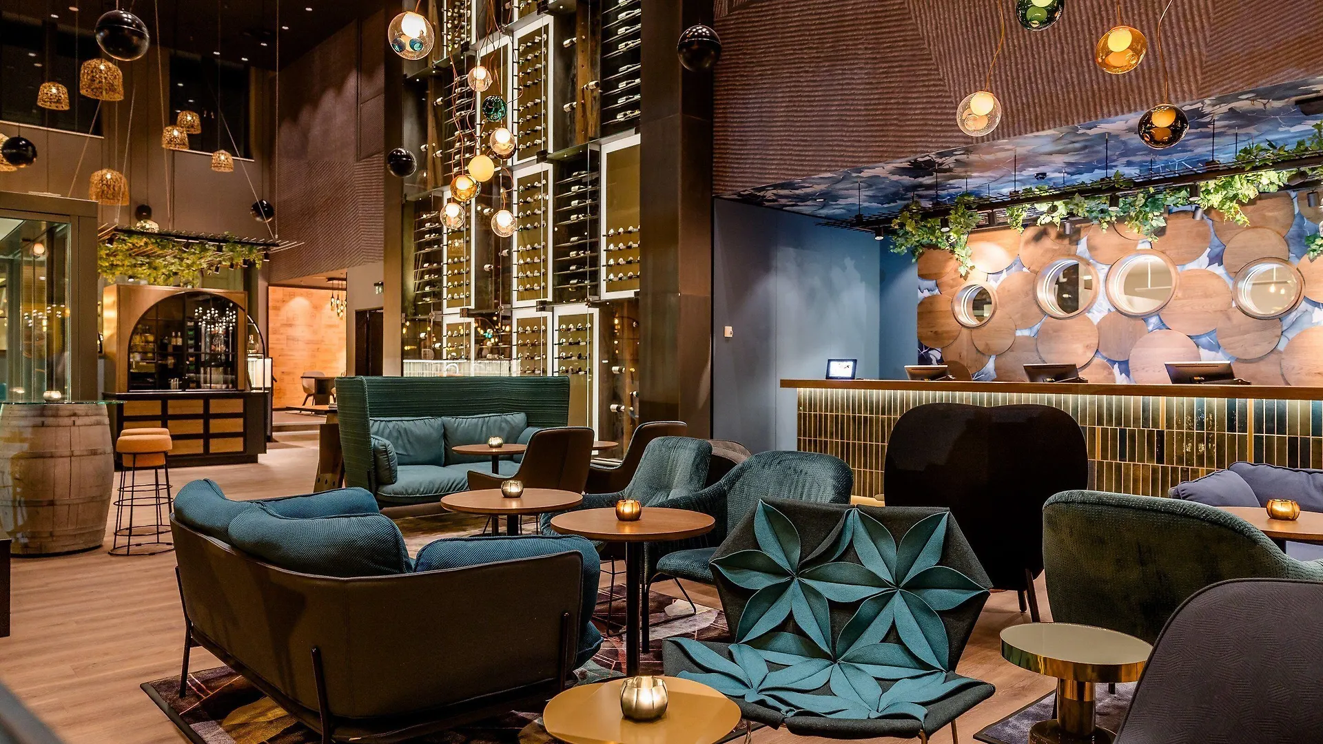 4 Zentrale Hotels nahe Kurfürstliches Schloss Wiesbaden