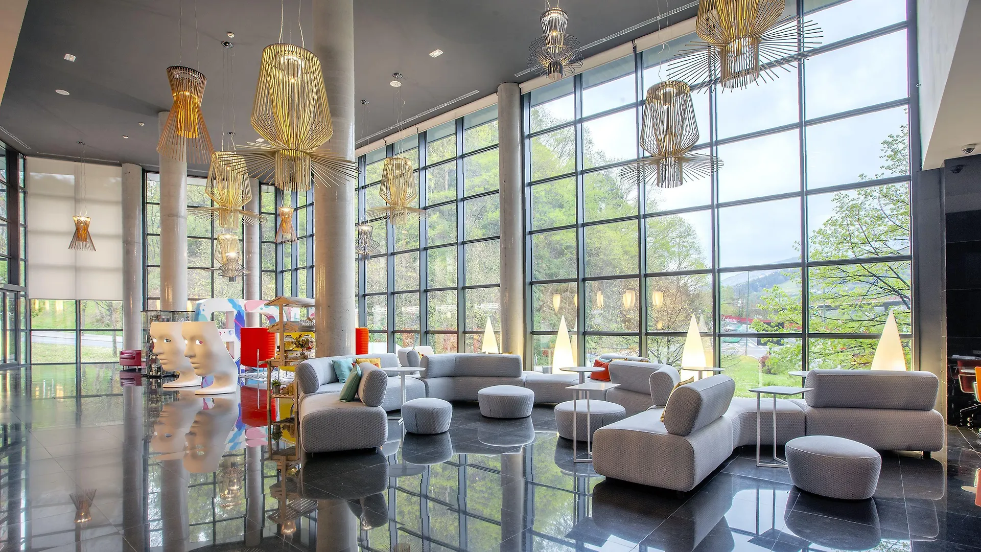 Nahe dem Etxebarria-Park: 5 Zentrale Hotels im Vergleich