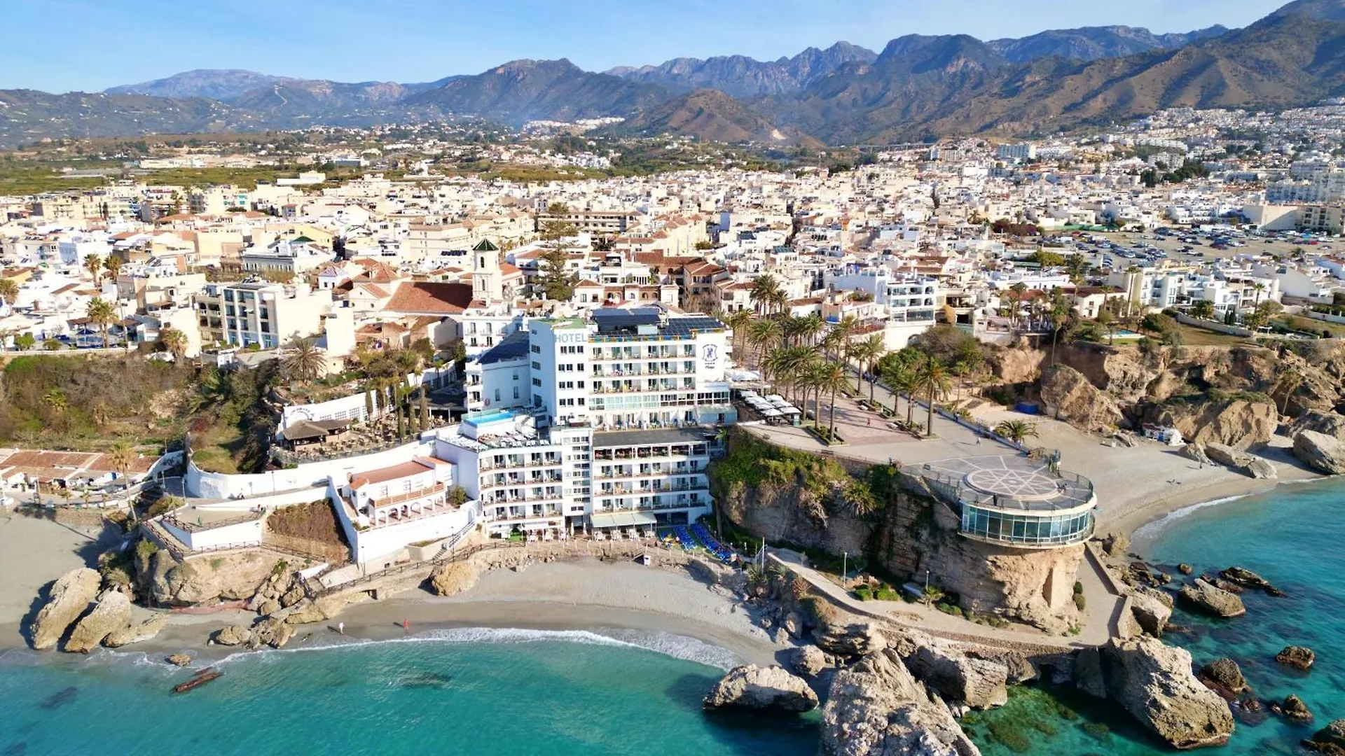 Wo übernachten nahe Acantilados de Maro-Cerro Gordo: 5 empfohlene Hotels