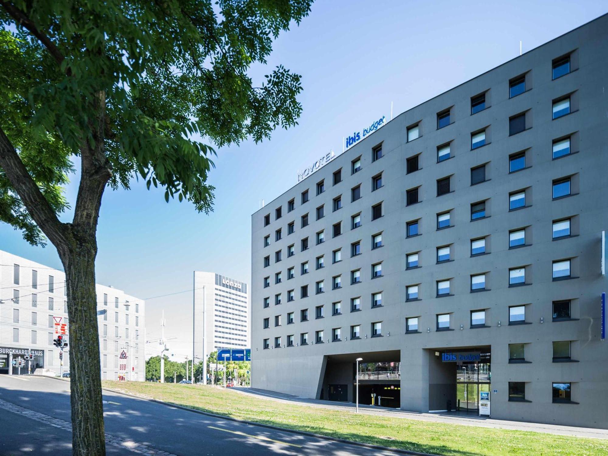 10 zentrale Hotels nahe Saint Jakob-Park für schnellen Zugang
