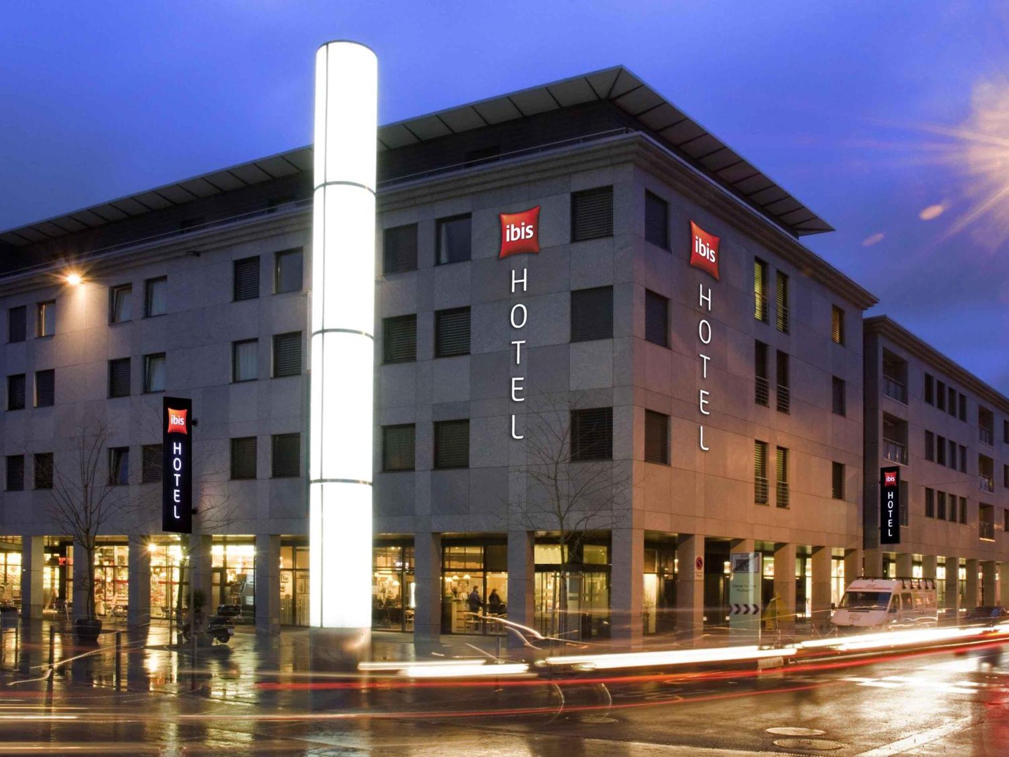 Wo übernachten bei Siemens Zug: 3 zentrale Hotels im Vergleich